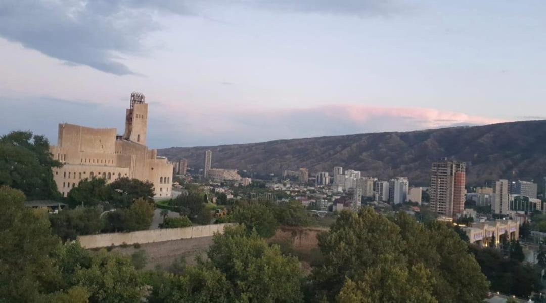Fantaflat Old Tbilisi Apartment Luaran gambar