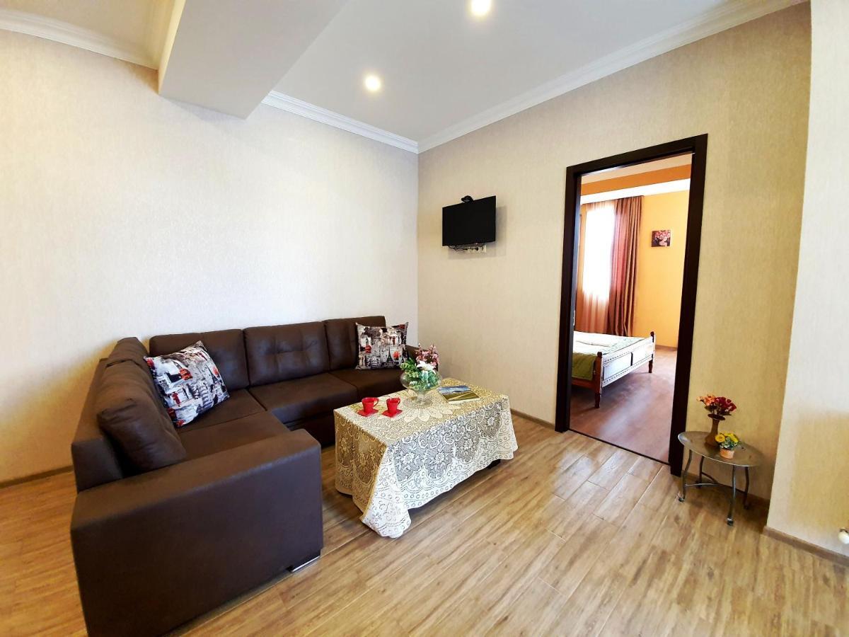 Fantaflat Old Tbilisi Apartment Luaran gambar