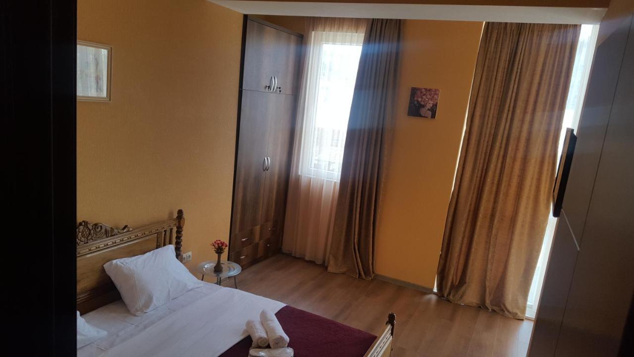 Fantaflat Old Tbilisi Apartment Luaran gambar