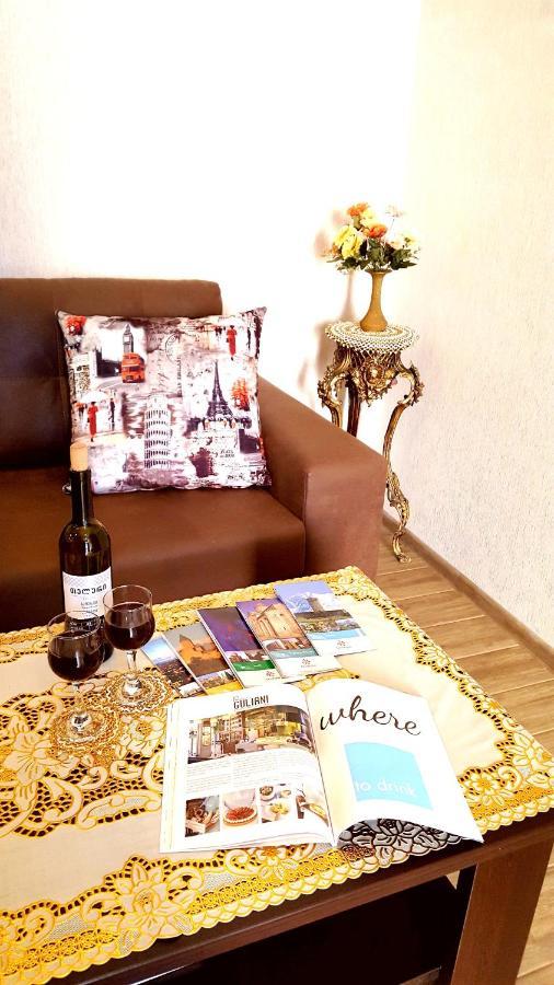 Fantaflat Old Tbilisi Apartment Luaran gambar
