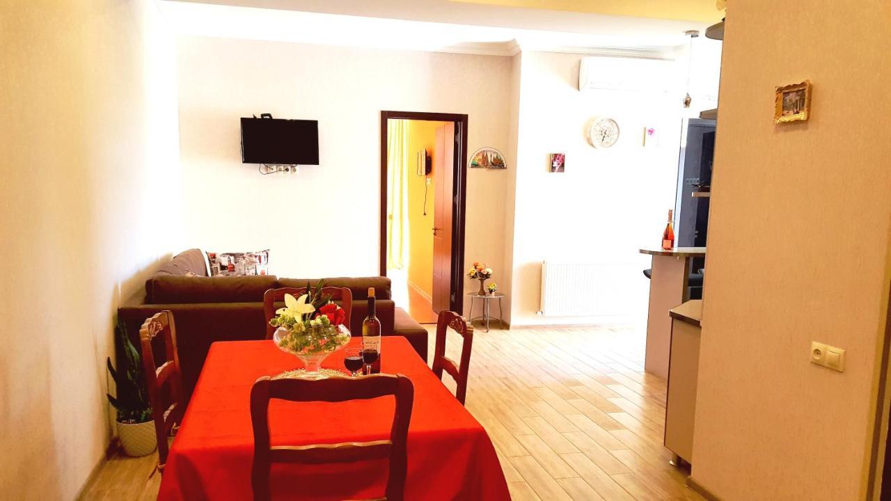 Fantaflat Old Tbilisi Apartment Luaran gambar
