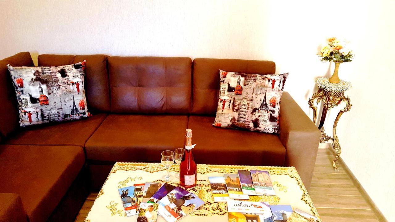 Fantaflat Old Tbilisi Apartment Luaran gambar